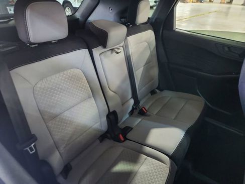 Used 2024 Ford Escape Active w/ Tech Pack #1 AWD/4WD image 23