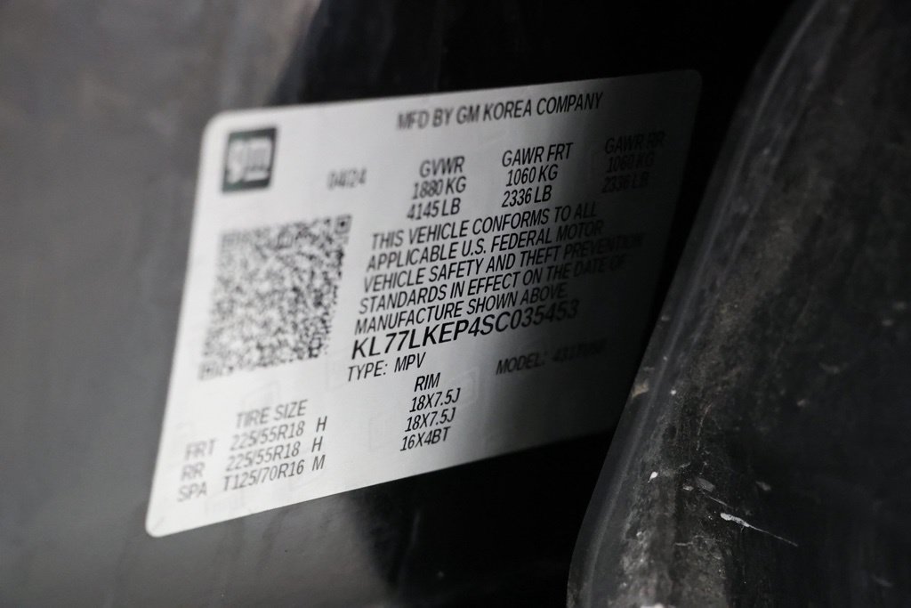 Used 2025 Chevrolet Trax ACTIV w/ Sunroof Package FWD image 34
