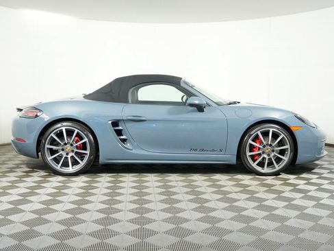 Certified 2017 Porsche 718 Boxster S RWD image 13