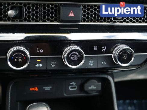 Used 2023 Honda Civic Sport image 17