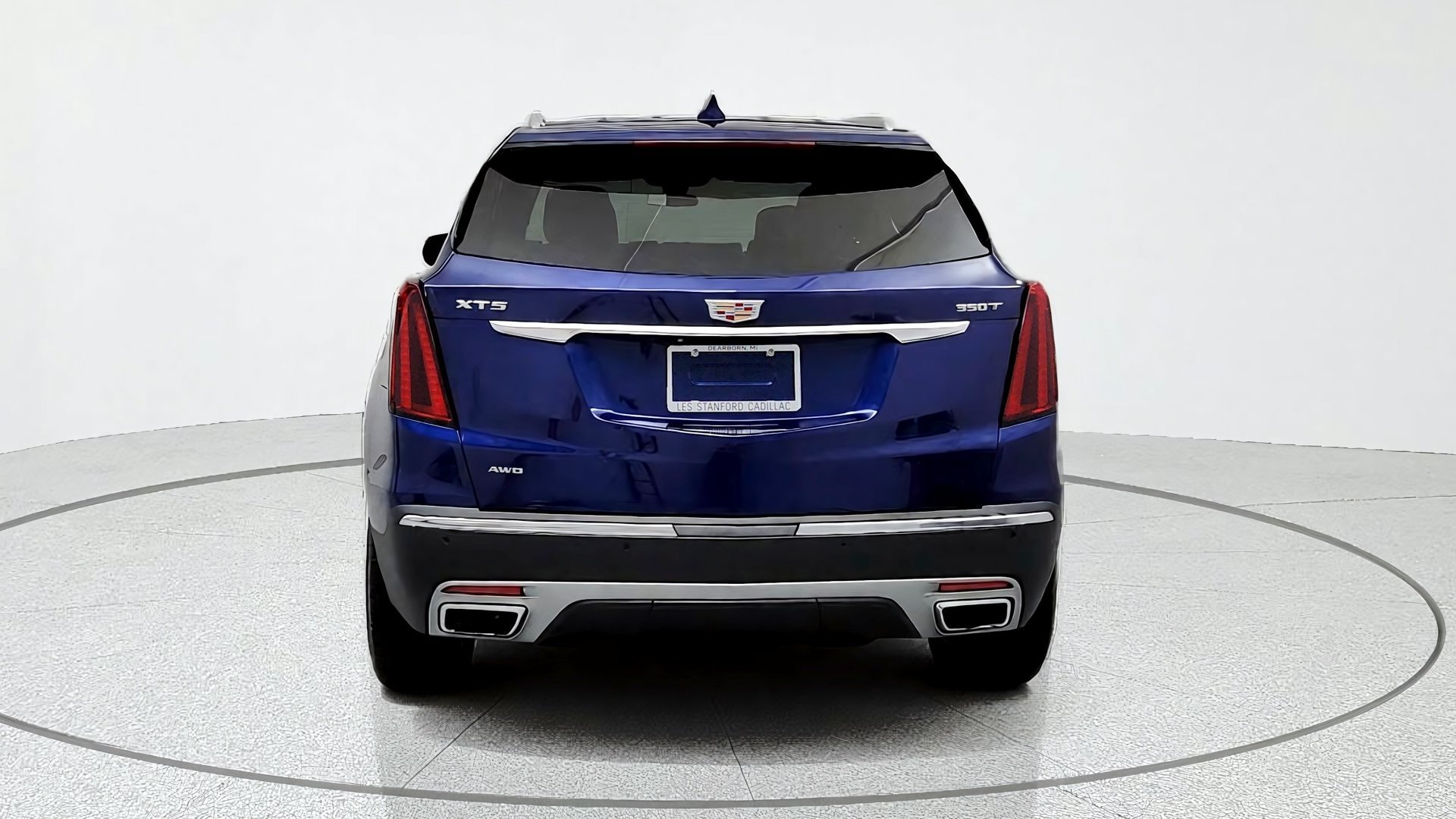 Used 2024 Cadillac XT5 Premium Luxury AWD/4WD image 4