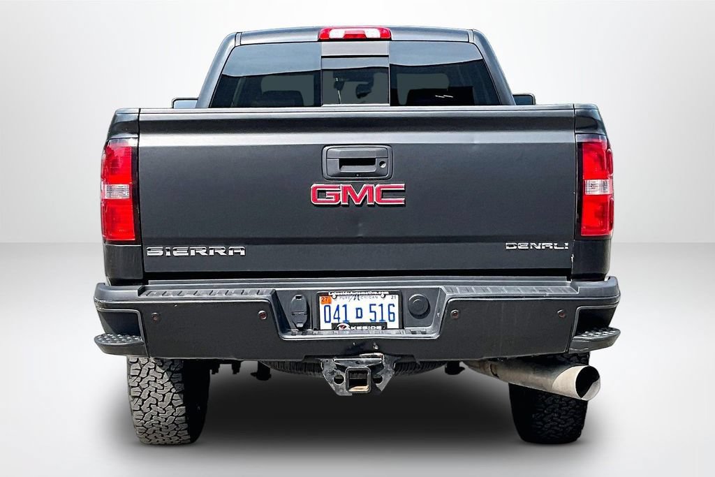 Used 2016 GMC Sierra 2500 Denali w/ Driver Alert Package AWD/4WD image 6