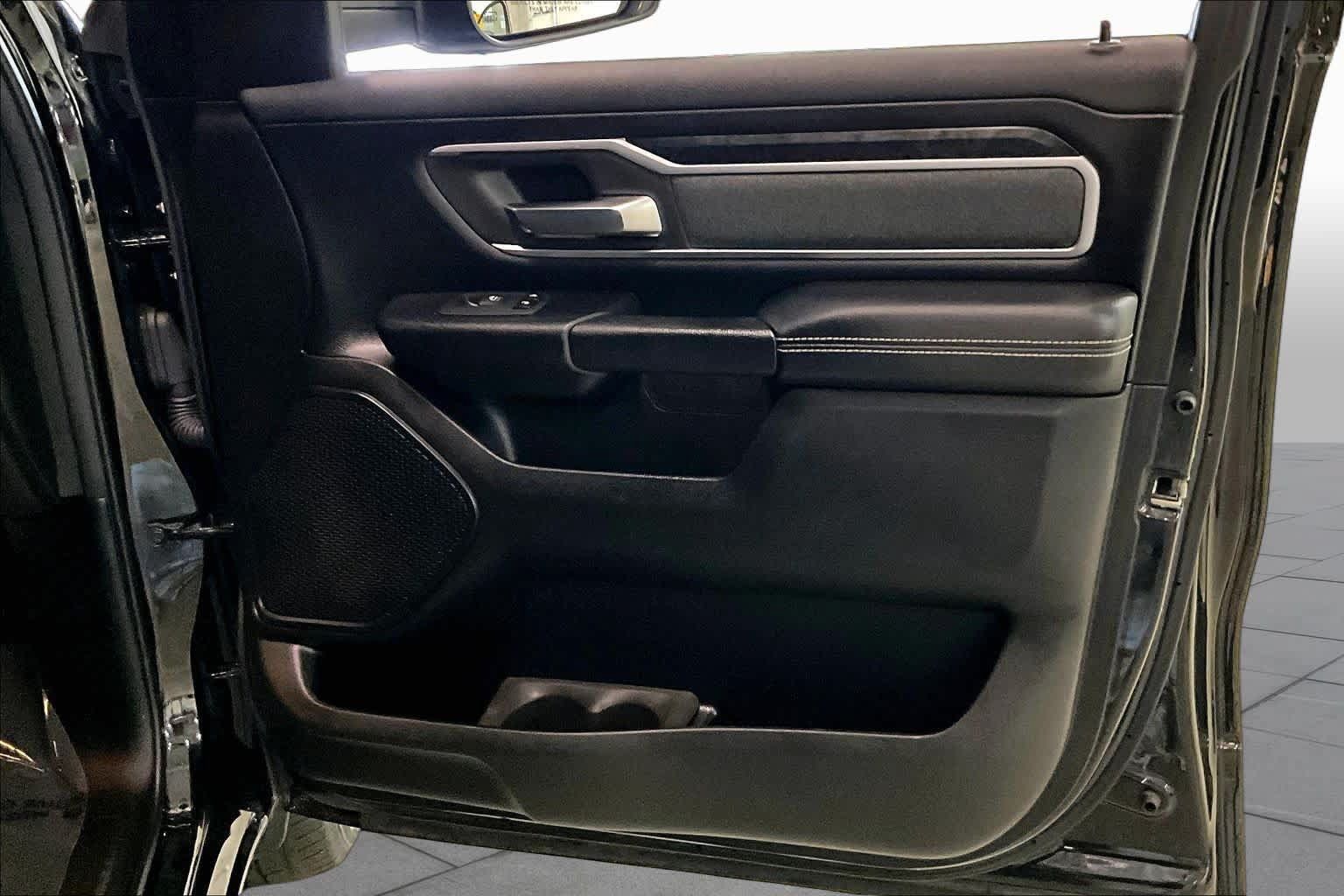 Used 2019 RAM 1500 Big Horn AWD/4WD image 22