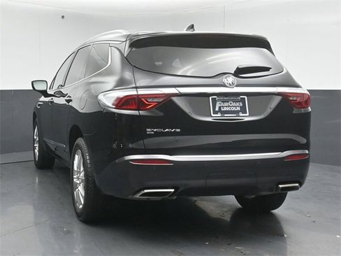 Used 2023 Buick Enclave Essence w/ Experience Buick Package image 6