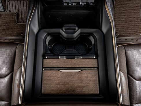 Used 2025 RAM 1500 Limited w/ Bed Utility Group image 28