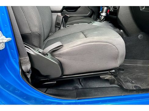 Used 2022 Jeep Wrangler Unlimited Sport AWD/4WD image 51