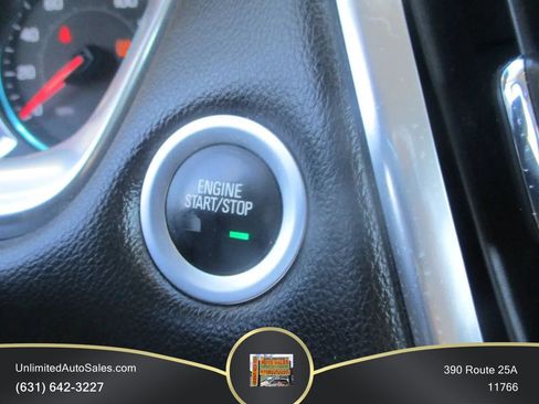 Used 2019 Chevrolet Traverse LT AWD/4WD image 13