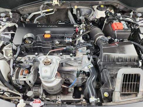 Certified 2024 Honda HR-V LX image 17