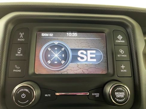 Used 2018 Jeep Wrangler Unlimited Sport S image 29