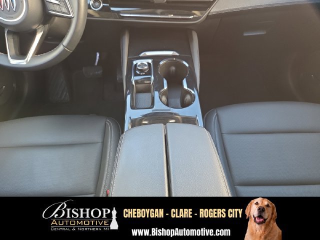 Used 2024 Buick Envision Preferred AWD/4WD image 11