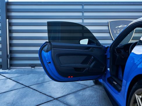 Used 2026 Porsche 911 GT3 w/ Weissach Package image 31