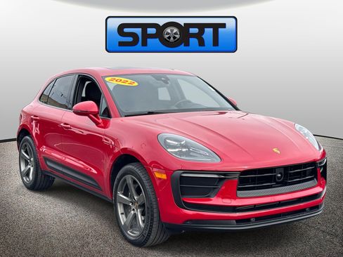 Used 2022 Porsche Macan image 25