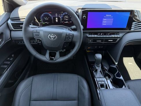 Used 2026 Toyota Camry XSE FWD image 11