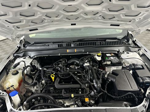 Used 2019 Ford Fusion SE image 33