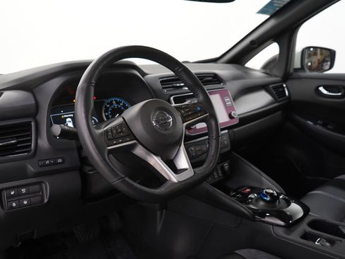 Used 2020 Nissan Leaf SL Plus FWD image 25