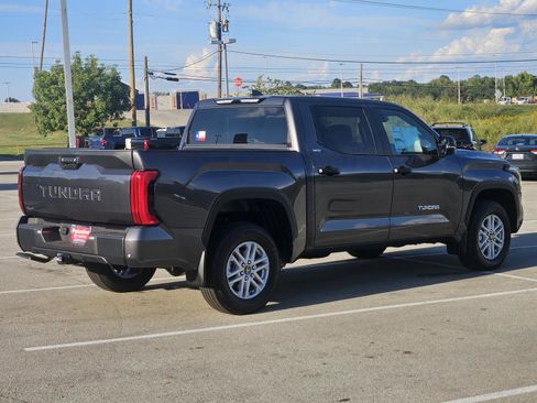 New 2026 Toyota Tundra SR5 image 3