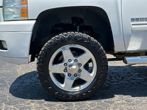Used 2014 Chevrolet Silverado 2500 LTZ w/ LTZ Plus Package AWD/4WD image 28