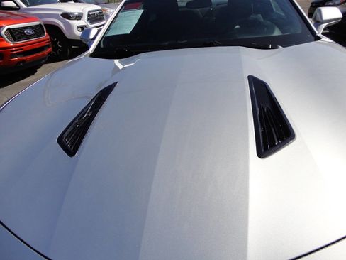 Used 2016 Chevrolet Camaro LT image 16