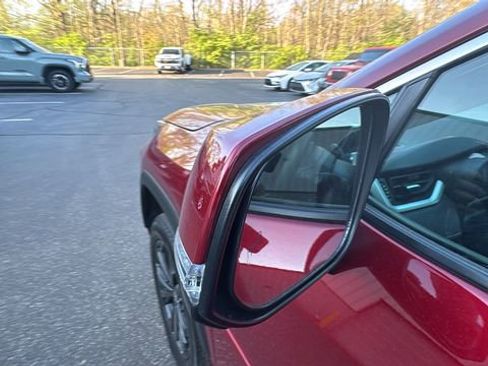 Used 2023 Toyota RAV4 XLE Premium image 41