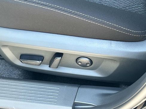 New 2026 Nissan Rogue SV FWD image 16
