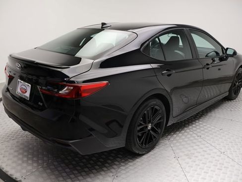Certified 2026 Toyota Camry SE FWD image 8