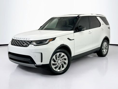 Certified 2025 Land Rover Discovery S AWD/4WD image 1
