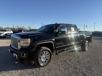 Used 2015 GMC Sierra 2500 Denali w/ Duramax Plus Package