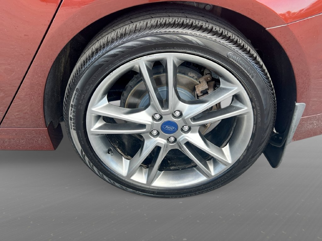 Used 2016 Ford Fusion Titanium AWD/4WD image 23