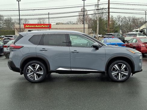 Certified 2023 Nissan Rogue SL w/ SL Premium Package image 9