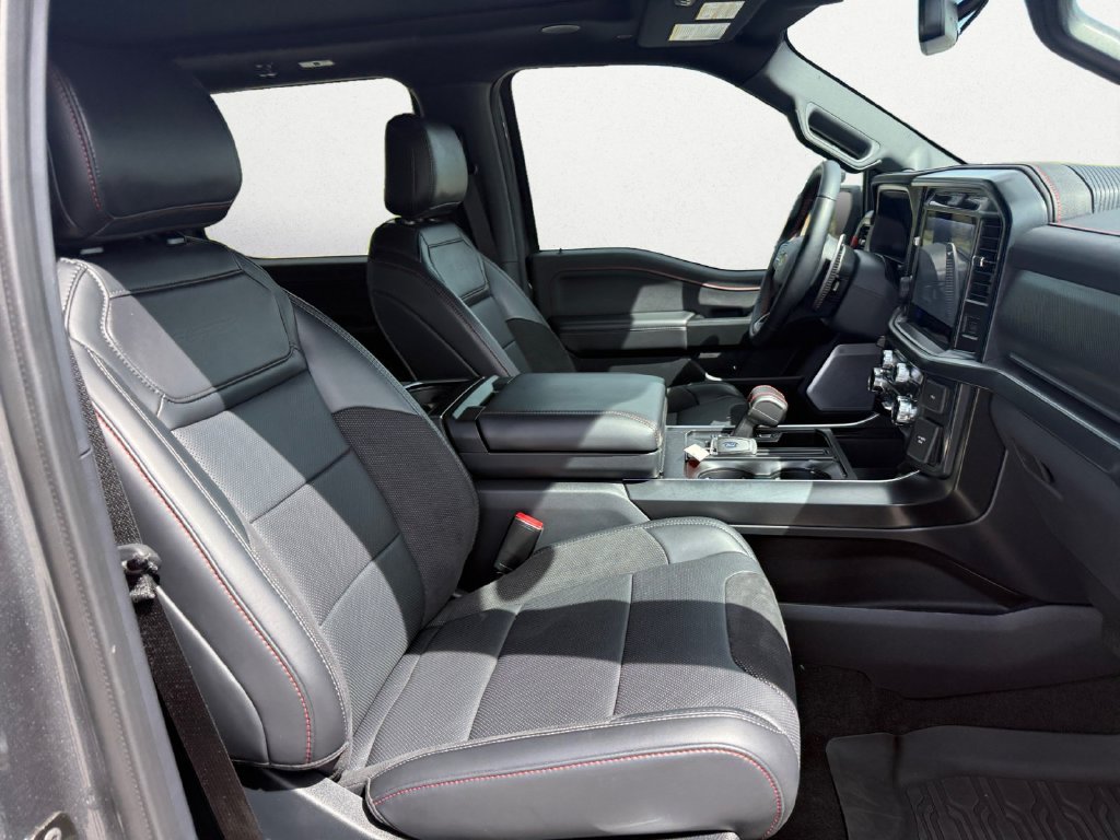 Used 2025 Ford F150 Raptor AWD/4WD image 15