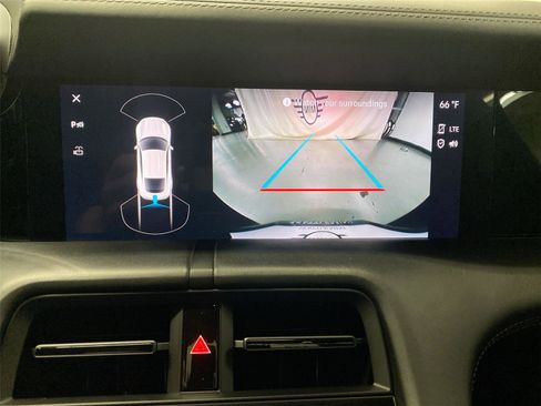 Used 2022 Porsche Taycan 4S image 24