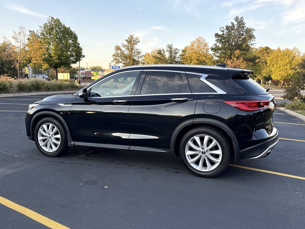 Used 2019 INFINITI QX50 Essential w/ Premium Heat Package AWD/4WD image 41