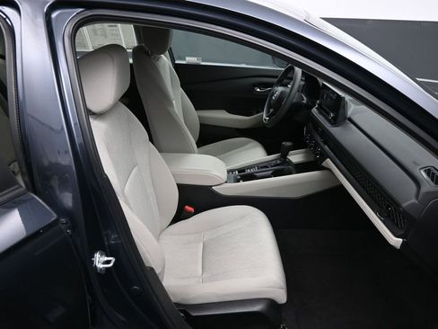 Used 2023 Honda Accord LX image 24