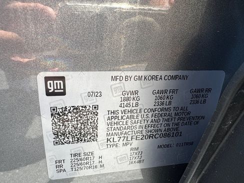 Used 2024 Chevrolet Trax LS w/ Driver Confidence Package FWD image 20