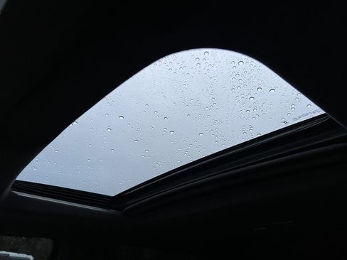 Used 2024 GMC Sierra 1500 Denali Ultimate image 12