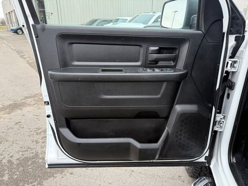 Used 2022 RAM 2500 Tradesman w/ Chrome Appearance Group image 8