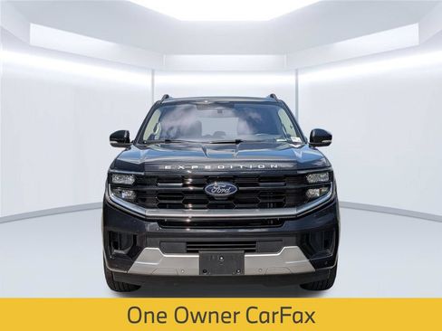 Used 2025 Ford Expedition Platinum AWD/4WD image 11