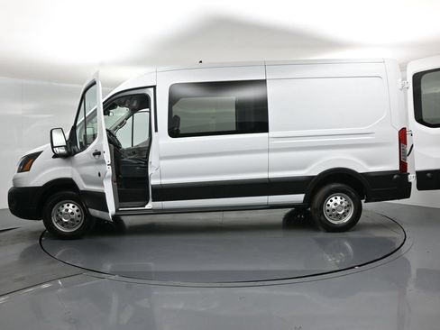 Certified 2023 Ford Transit 250 Medium Roof RWD image 26
