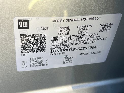 Used 2025 Chevrolet Traverse High Country FWD image 28