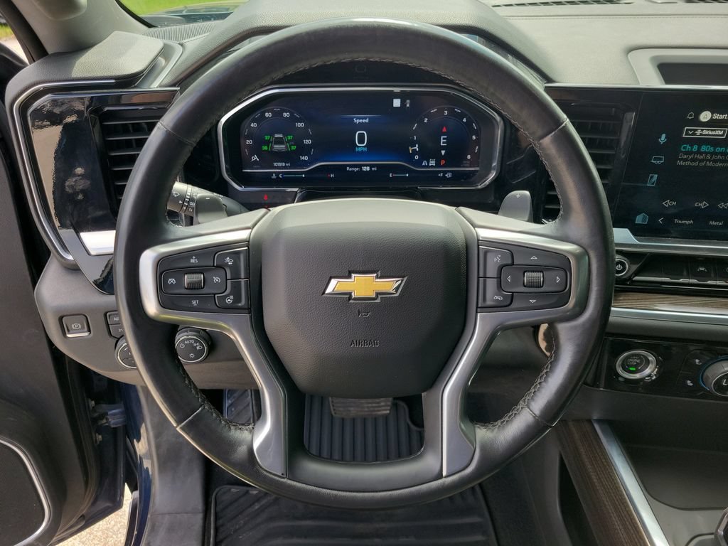 Used 2022 Chevrolet Silverado 1500 LT w/ Z71 Off-Road Package AWD/4WD image 23