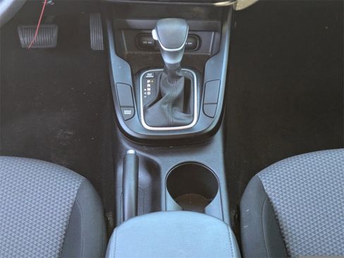 Used 2023 Kia Soul LX image 18