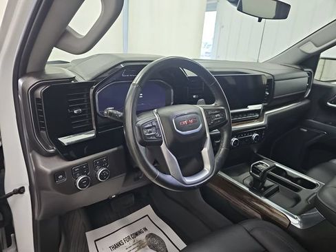 Used 2024 GMC Sierra 1500 Elevation w/ Elevation Premium Package AWD/4WD image 35