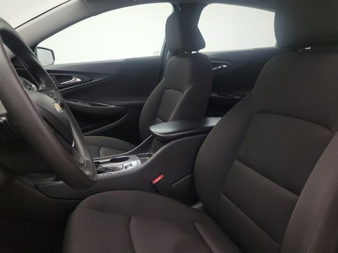 Used 2024 Chevrolet Malibu LS FWD image 17