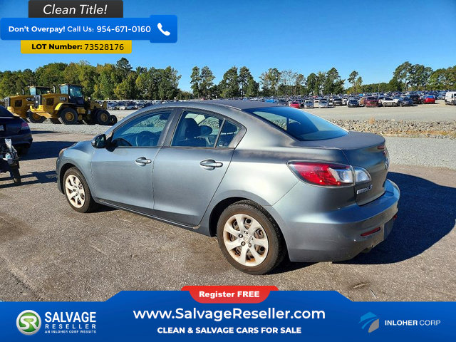 Used 2012 MAZDA MAZDA3 i Sport FWD image 3