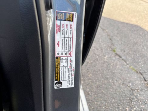 Used 2025 Nissan Altima 2.5 SV FWD image 30