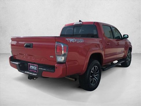 Used 2021 Toyota Tacoma TRD Sport w/ Technology Package AWD/4WD image 5