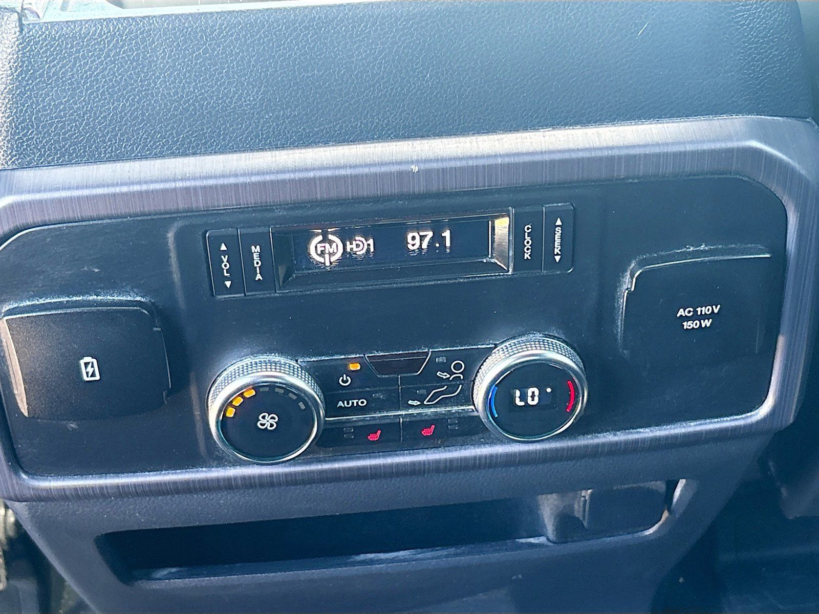 Used 2024 Ford Expedition Platinum RWD image 27