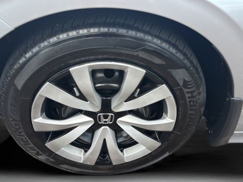 Certified 2026 Honda Civic LX image 29