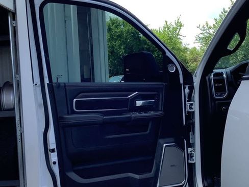 New 2025 RAM 2500 Laramie image 28