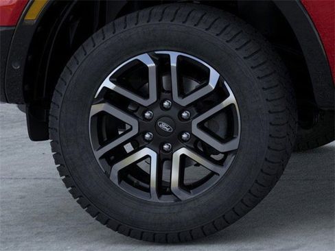 New 2025 Ford Ranger Lariat w/ FX4 Off-Road Package image 19